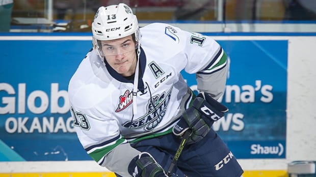 matthew-barzal-islanders-article2.jpg